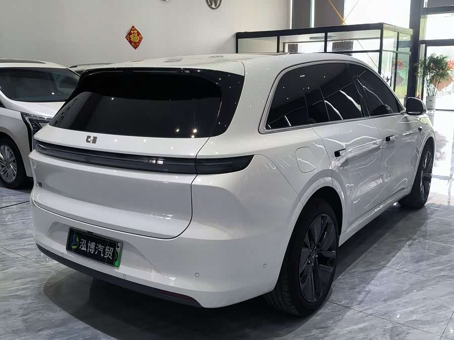 Li Auto L6 2024 Max - zdjęcie 10