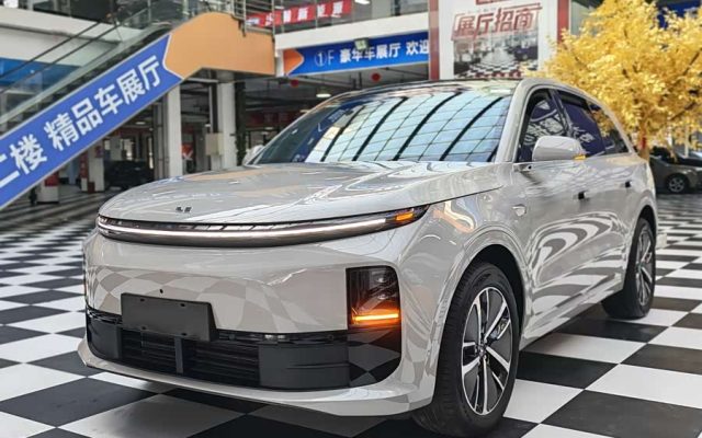 Li Auto L6 2024 Pro