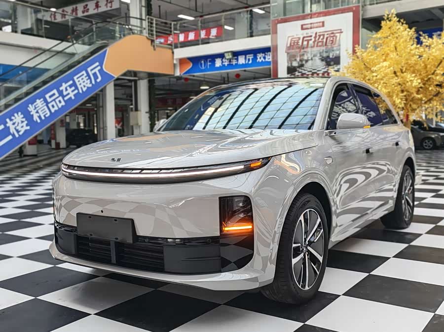 Li Auto L6 2024 Pro