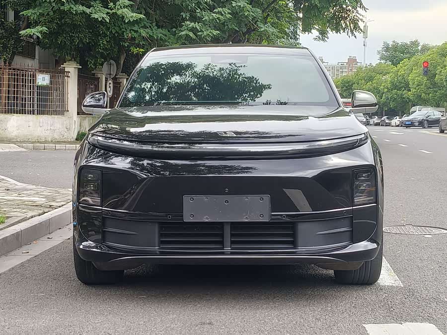 Li Auto L6 2024 Pro - zdjęcie 2