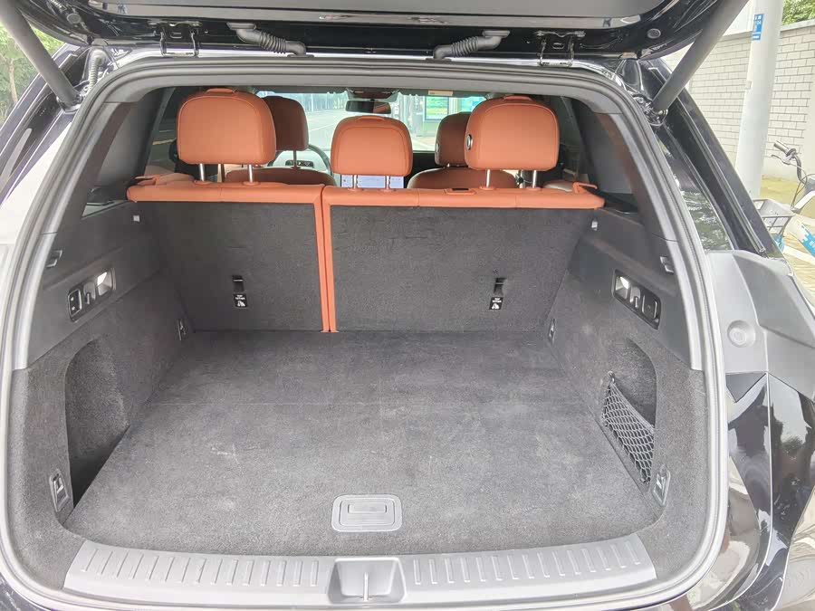 Li Auto L6 2024 Pro - zdjęcie 13