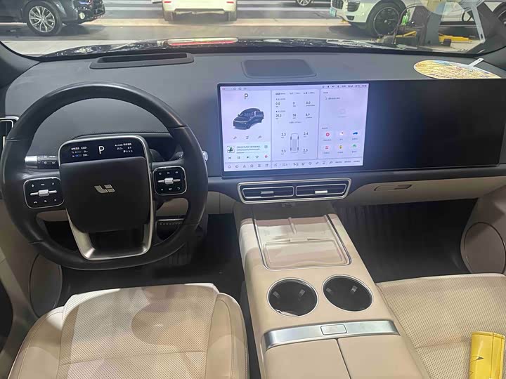 Li Auto L6 2024 Pro - zdjęcie 14