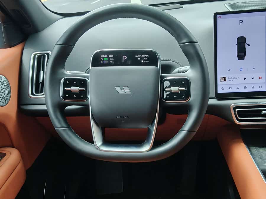 Li Auto L6 2024 Pro - zdjęcie 8