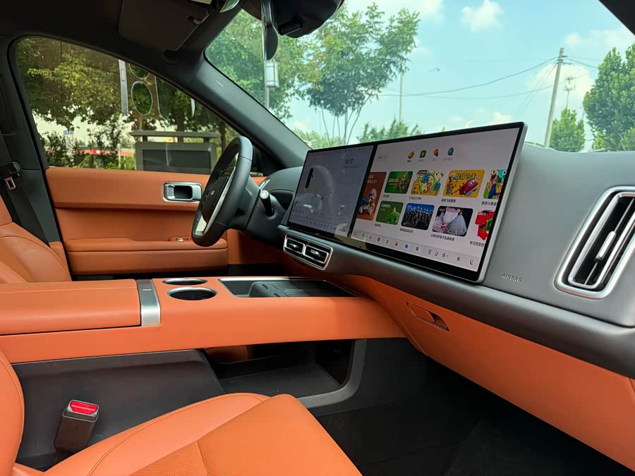 Li Auto L6 2024 Pro - zdjęcie 10