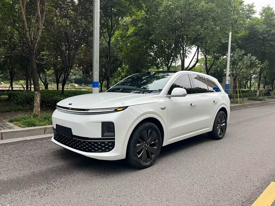 Li Auto L6 2025 Pro Intelligent Renewal Version