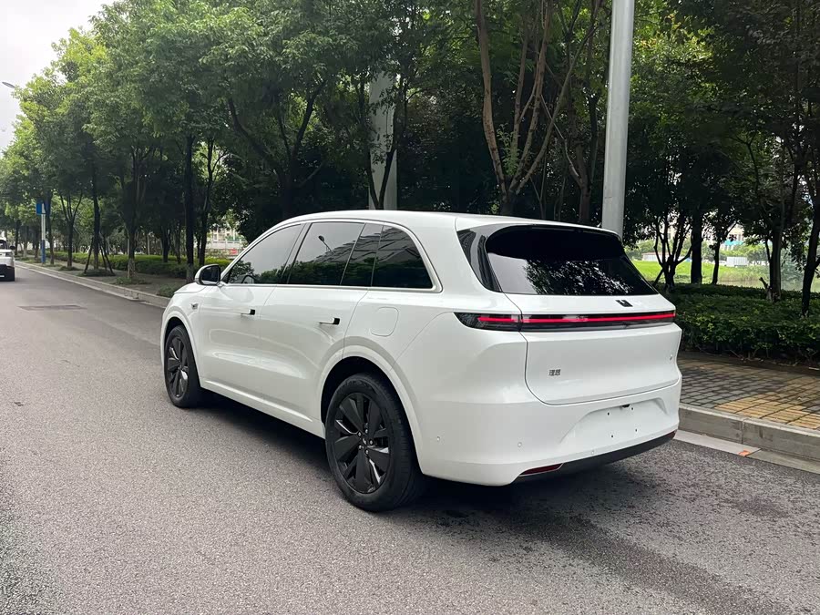 Li Auto L6 2025 Pro Intelligent Renewal Version - zdjęcie 5