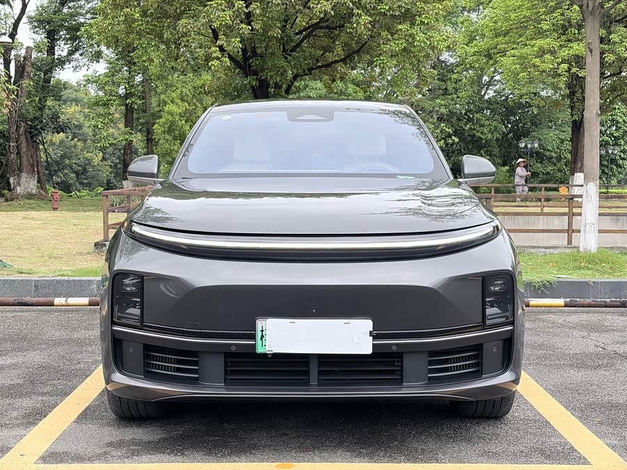 Li Auto L7 2023 Air - zdjęcie 2