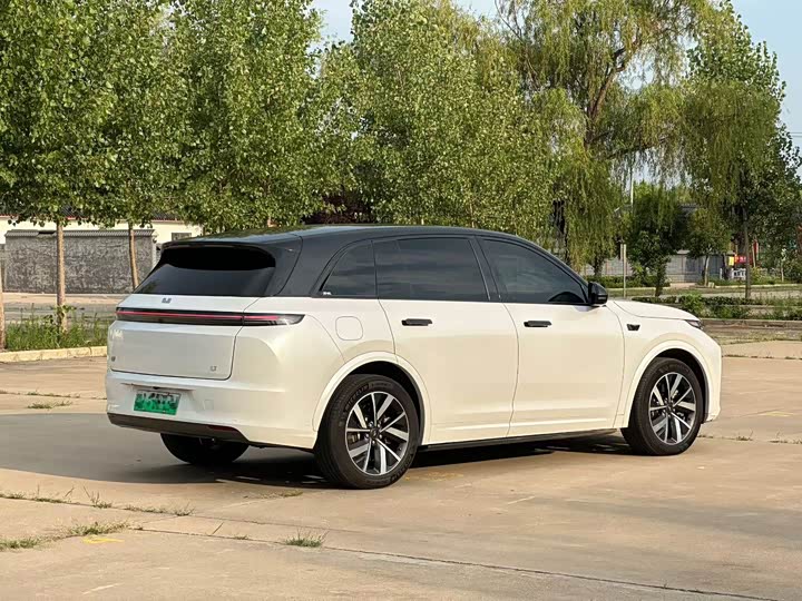 Li Auto L7 2023 Air - zdjęcie 15
