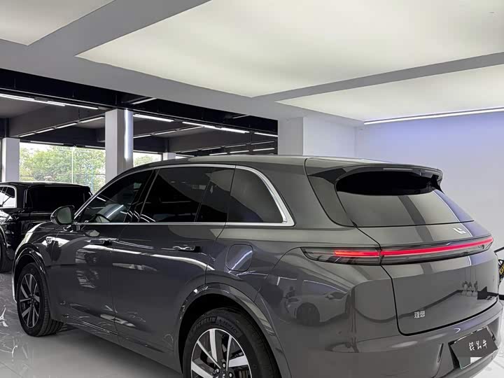 Li Auto L7 2023 Air - zdjęcie 15