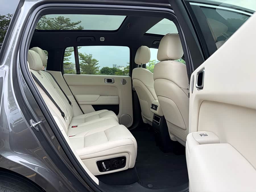 Li Auto L7 2023 Air - zdjęcie 17