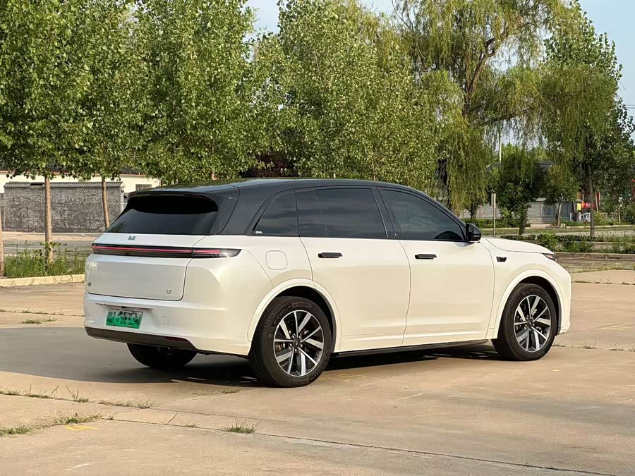 Li Auto L7 2023 Air - zdjęcie 6