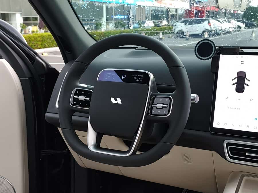 Li Auto L7 2023 Max - zdjęcie 11