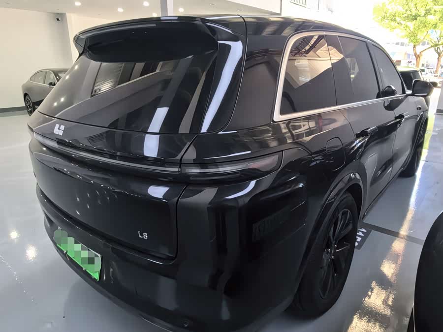 Li Auto L8 2024 Pro - zdjęcie 16