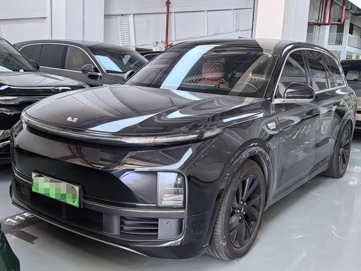 Li Auto L8 2024 Pro - zdjęcie 17