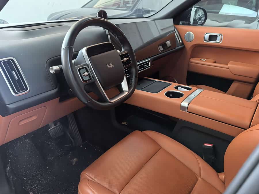 Li Auto L8 2024 Pro - zdjęcie 4