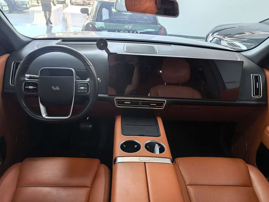 Li Auto L8 2024 Pro - zdjęcie 10