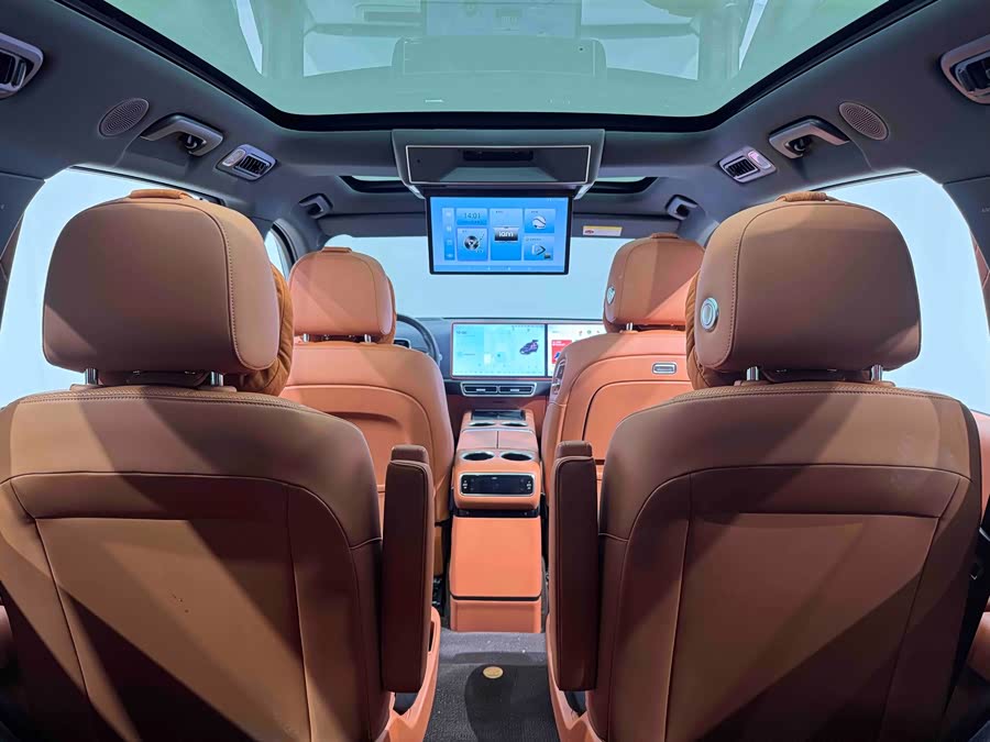 Li Auto L8 2025 Max Intelligent Renewal Version - zdjęcie 11