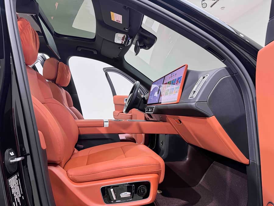 Li Auto L8 2025 Max Intelligent Renewal Version - zdjęcie 8