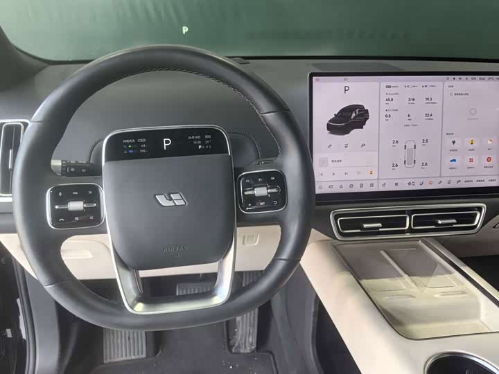 Li Auto L8 2025 Ultra Intelligent Renewal Version - zdjęcie 20