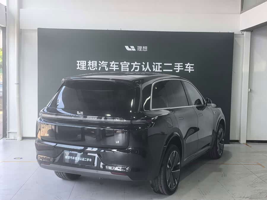 Li Auto L8 2025 Ultra Intelligent Renewal Version - zdjęcie 3