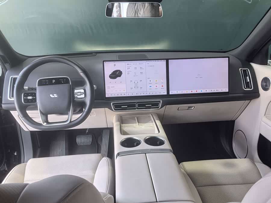 Li Auto L8 2025 Ultra Intelligent Renewal Version - zdjęcie 9