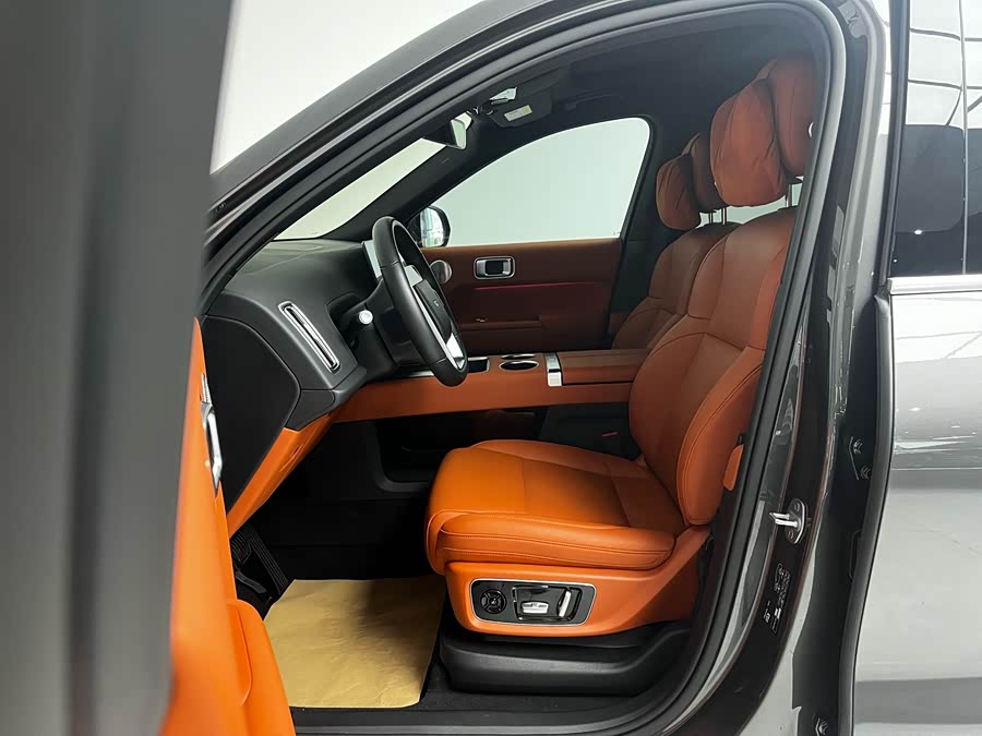 Li Auto L9 2023 Pro - zdjęcie 14
