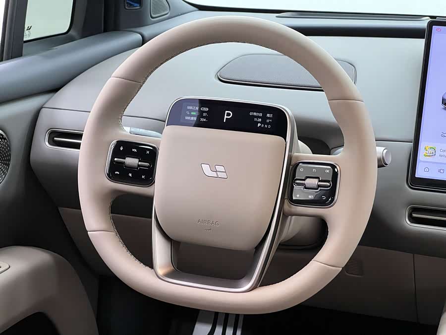Li Auto i6 2025 4WD Standard - zdjęcie 16