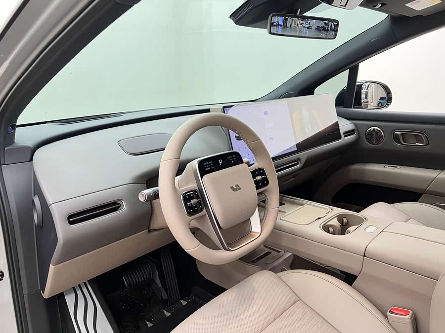 Li Auto i6 2025 4WD Standard - zdjęcie 9
