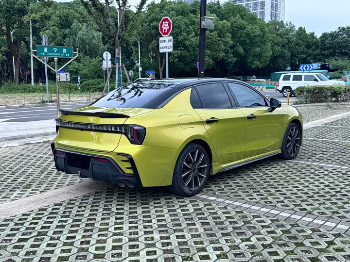 Lynk & Co 03 2023 03+ 2.0T Auto Yufeng - zdjęcie 16