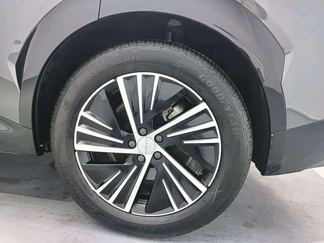 Lynk & Co 08 EM-P 2023 220km Four-Wheel Drive Performance Halo - zdjęcie 11