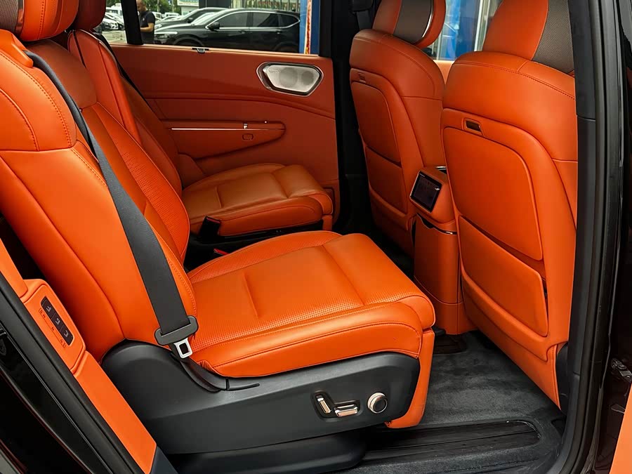 Lynk & Co 900 2025 2.0T Ultra 6-seater - zdjęcie 14