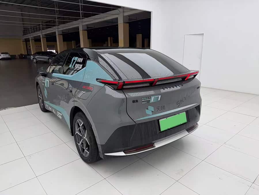 Lynk & Co Z20 2025 530km Rear Drive Max Zhuri Edition - zdjęcie 9