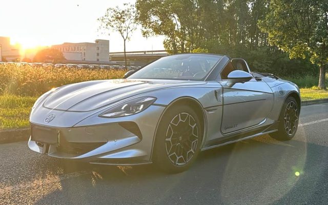 MG Cyberster 2024 501km Charming Edition