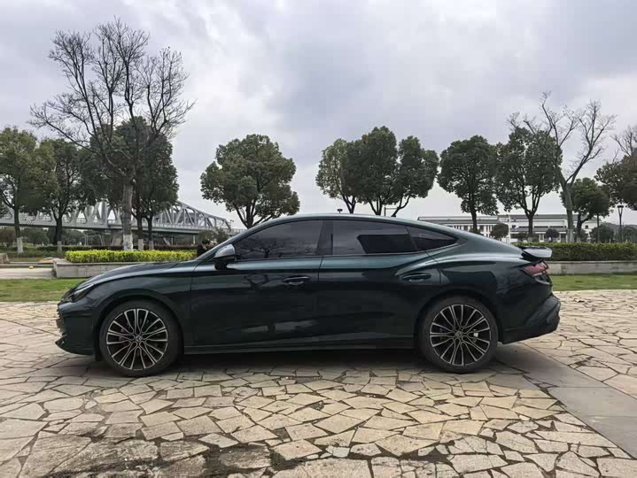 MG7 2023 1.5T DCT Ultimate Comfort Edition - zdjęcie 19