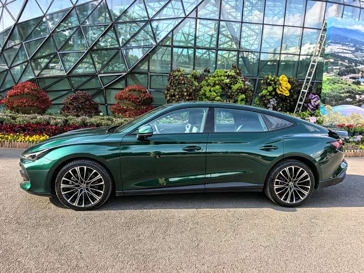 MG7 2023 2.0T Auto Luxury - zdjęcie 17