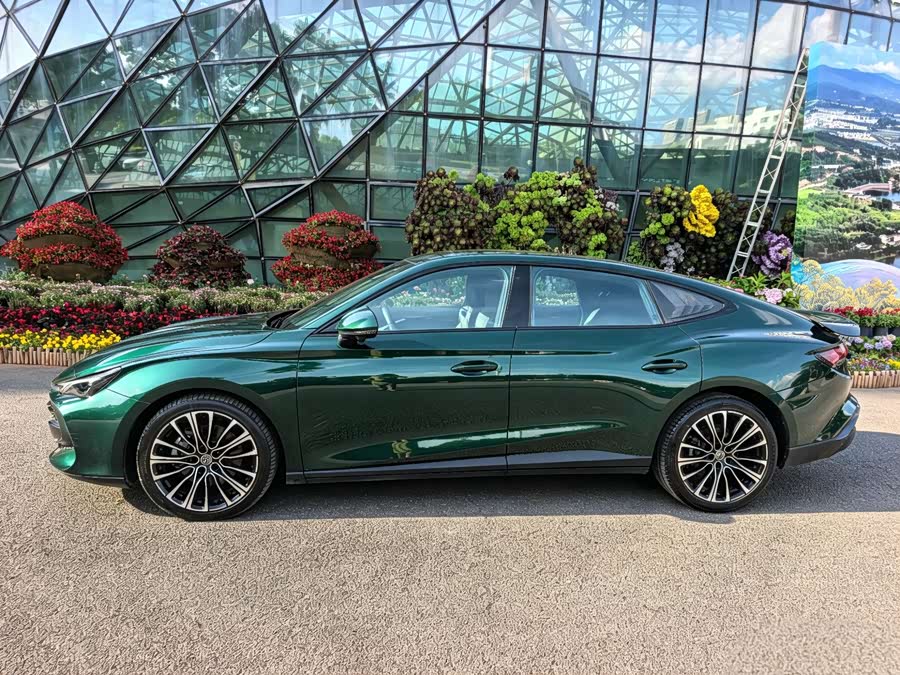 MG7 2023 2.0T Auto Luxury - zdjęcie 3