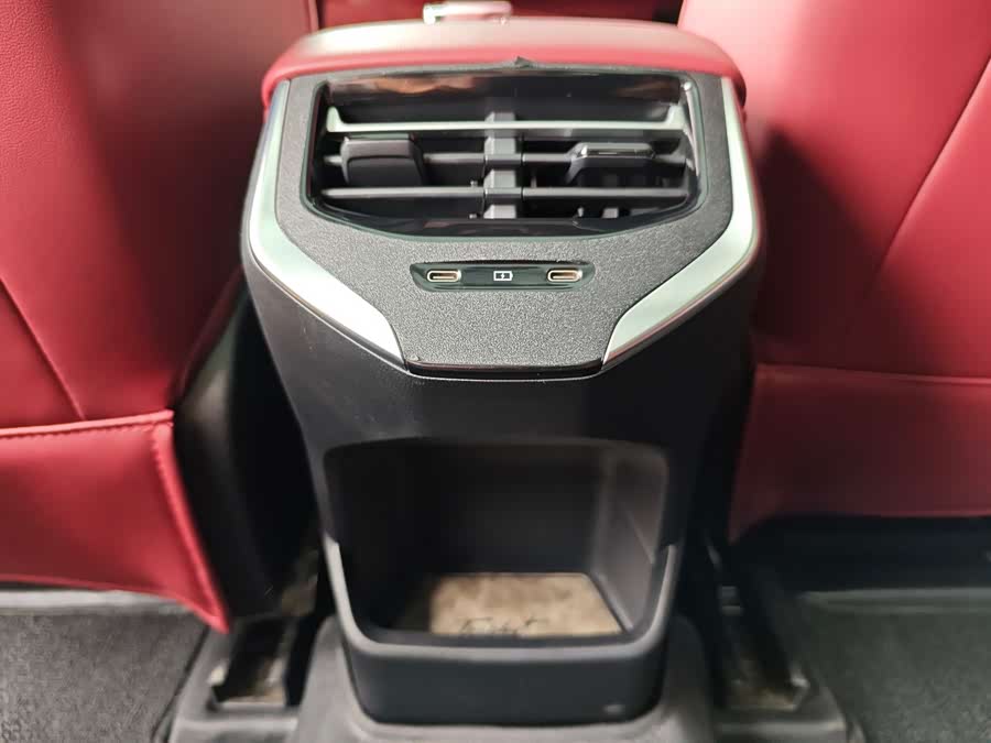 MG7 2025 2.0T Trophy+ Super Intelligent Driving - zdjęcie 16