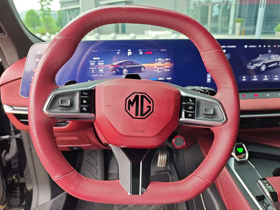MG7 2025 2.0T Trophy+ Super Intelligent Driving - zdjęcie 8