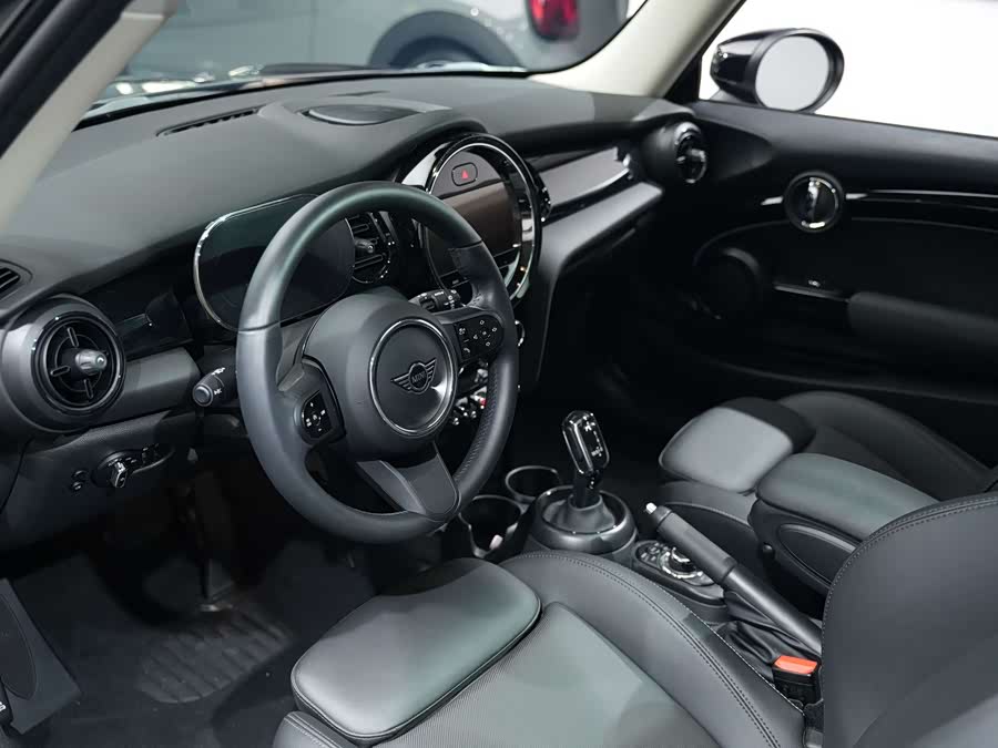 MINI 1.5T COOPER Artist - zdjęcie 14