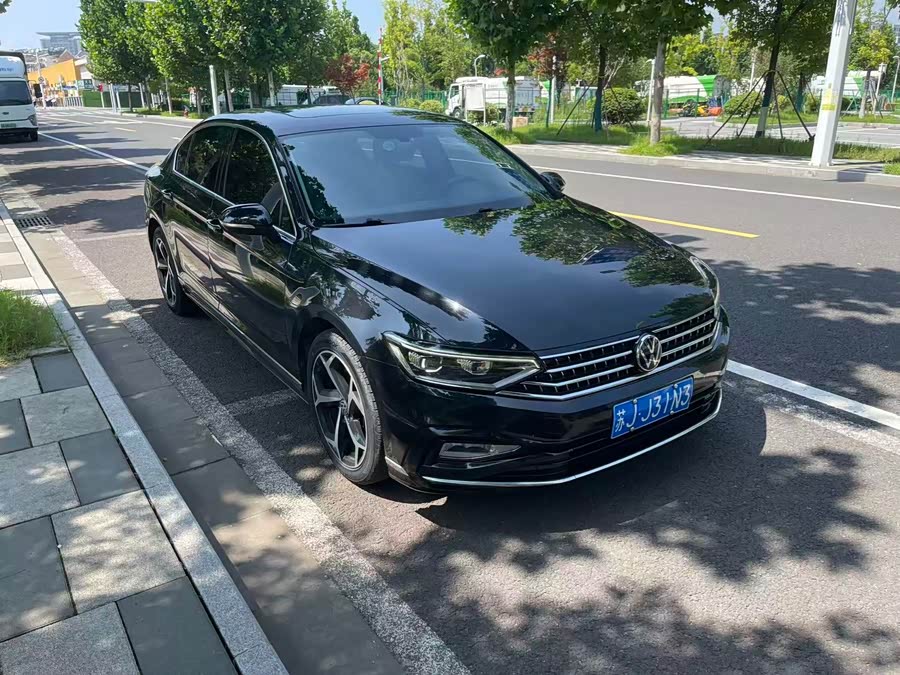 Magotan 2023 200 Million Commemorative Edition 280TSI DSG Leading - zdjęcie 3
