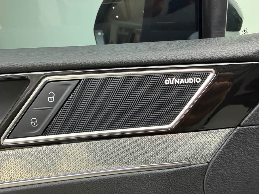 Magotan 2023 200 Million Commemorative Edition 380TSI DSG Flagship - zdjęcie 6