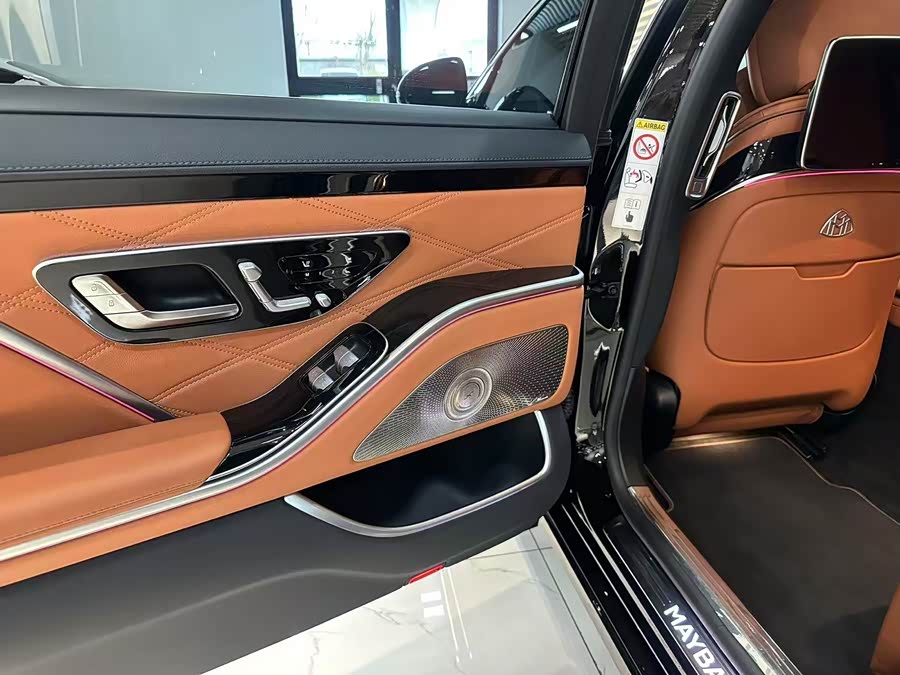 Maybach S-Class 2023 S 480 4MATIC - zdjęcie 14