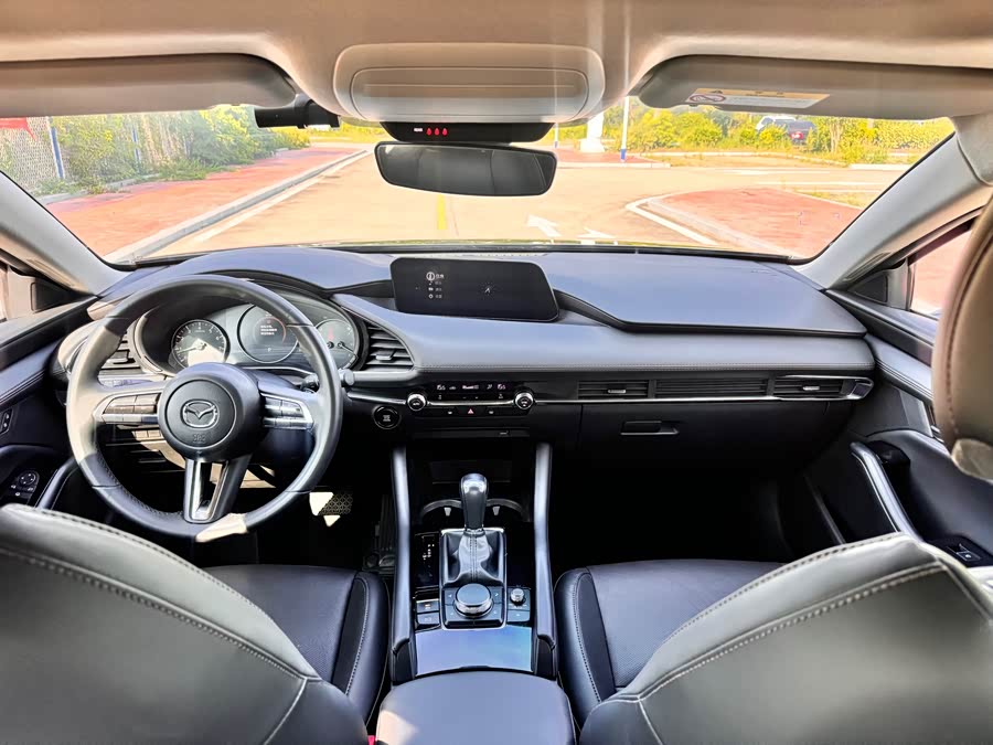 Mazda 3 Axela 2023 2.0L Automatic Quality Edition - zdjęcie 13