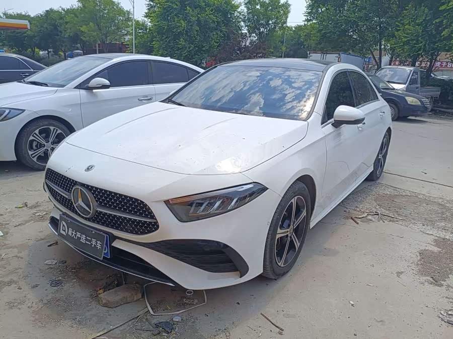 Mercedes-Benz A-Class 2023 A 200 L Fashion Edition