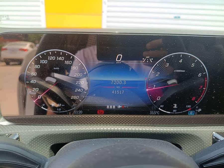 Mercedes-Benz A-Class 2023 A 200 L Fashion Edition - zdjęcie 11