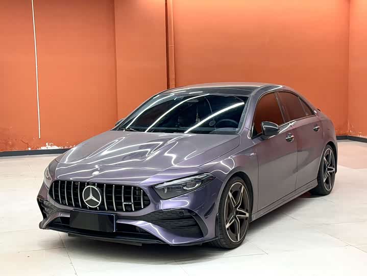 Mercedes-Benz A-Class AMG 2024 AMG A 35 L 4MATIC - zdjęcie 15