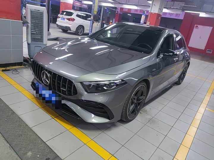 Mercedes-Benz A-Class AMG 2024 AMG A 35 L 4MATIC - zdjęcie 9