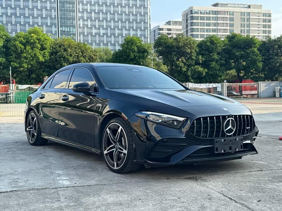 Mercedes-Benz A-Class AMG 2025 AMG A 35 4MATIC - zdjęcie 3
