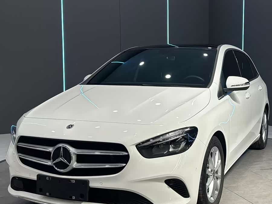 Mercedes-Benz B-Class 2022 B 200 Fashion
