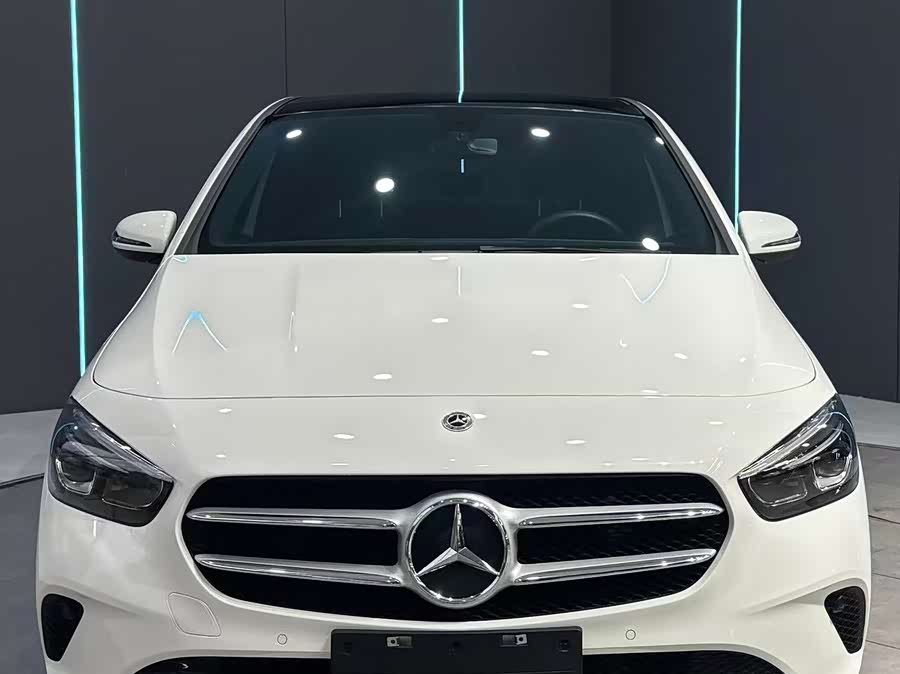 Mercedes-Benz B-Class 2022 B 200 Fashion - zdjęcie 2